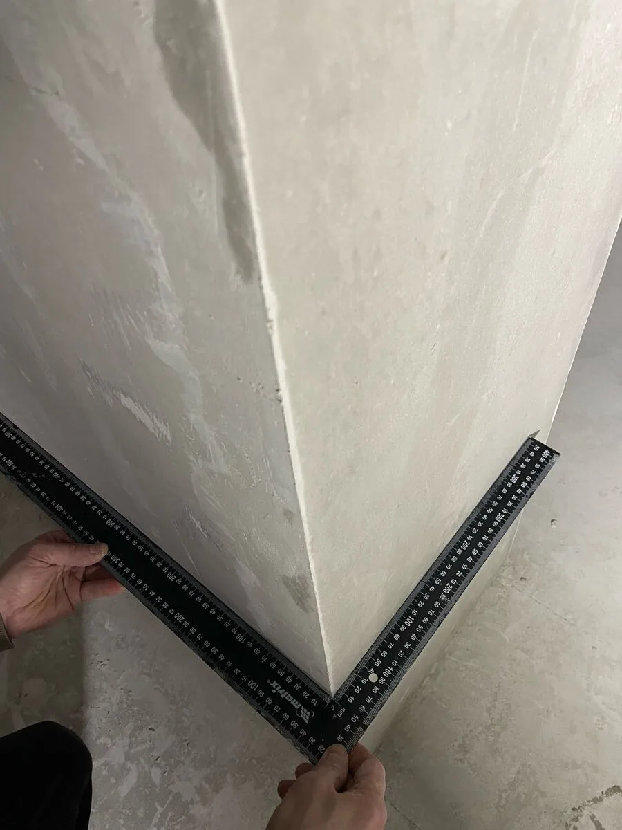 Отделка стен штукатуркой под обои в Барнауле